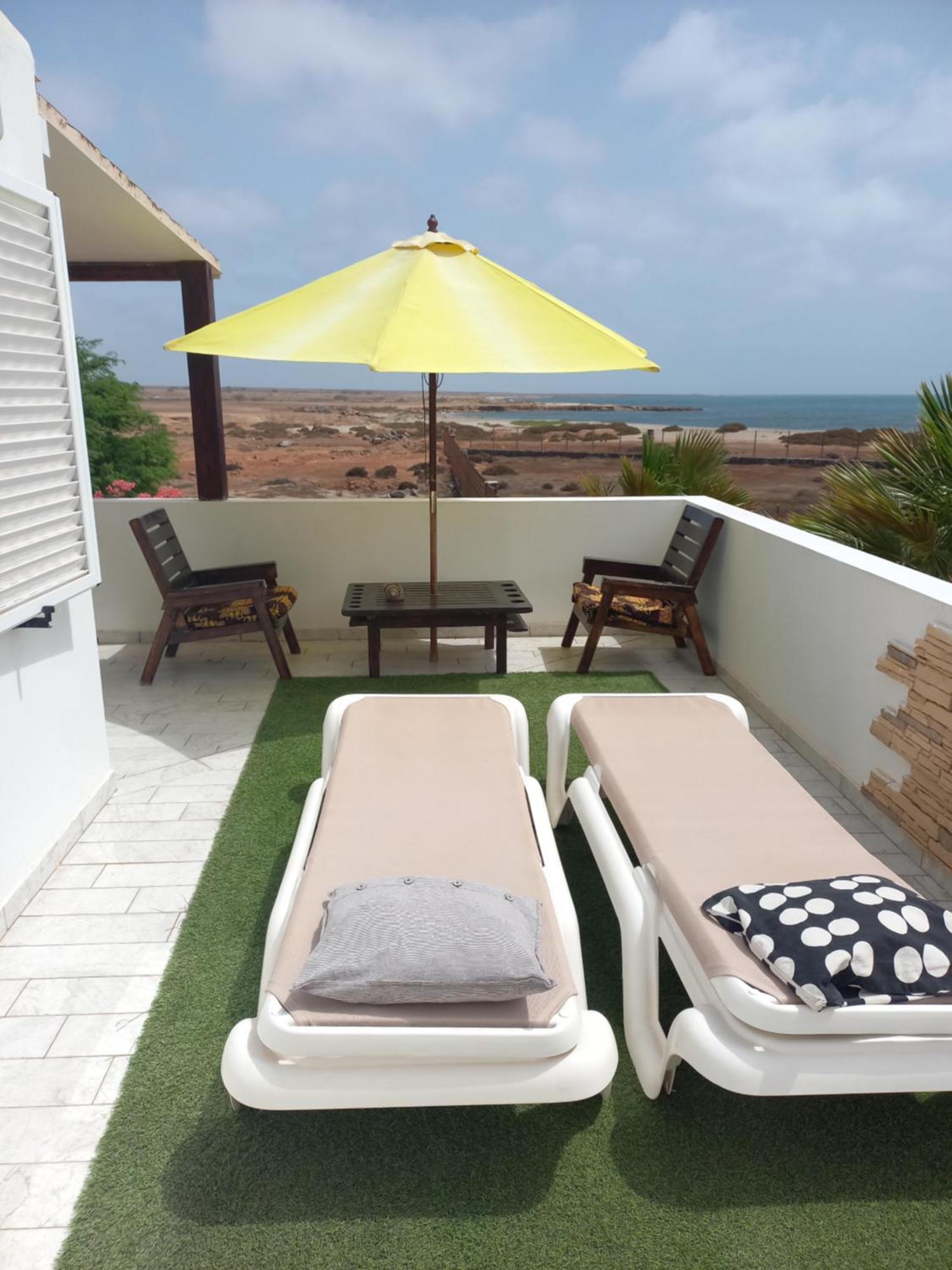 Vivenda Ronnie Apartment Beirona Luaran gambar