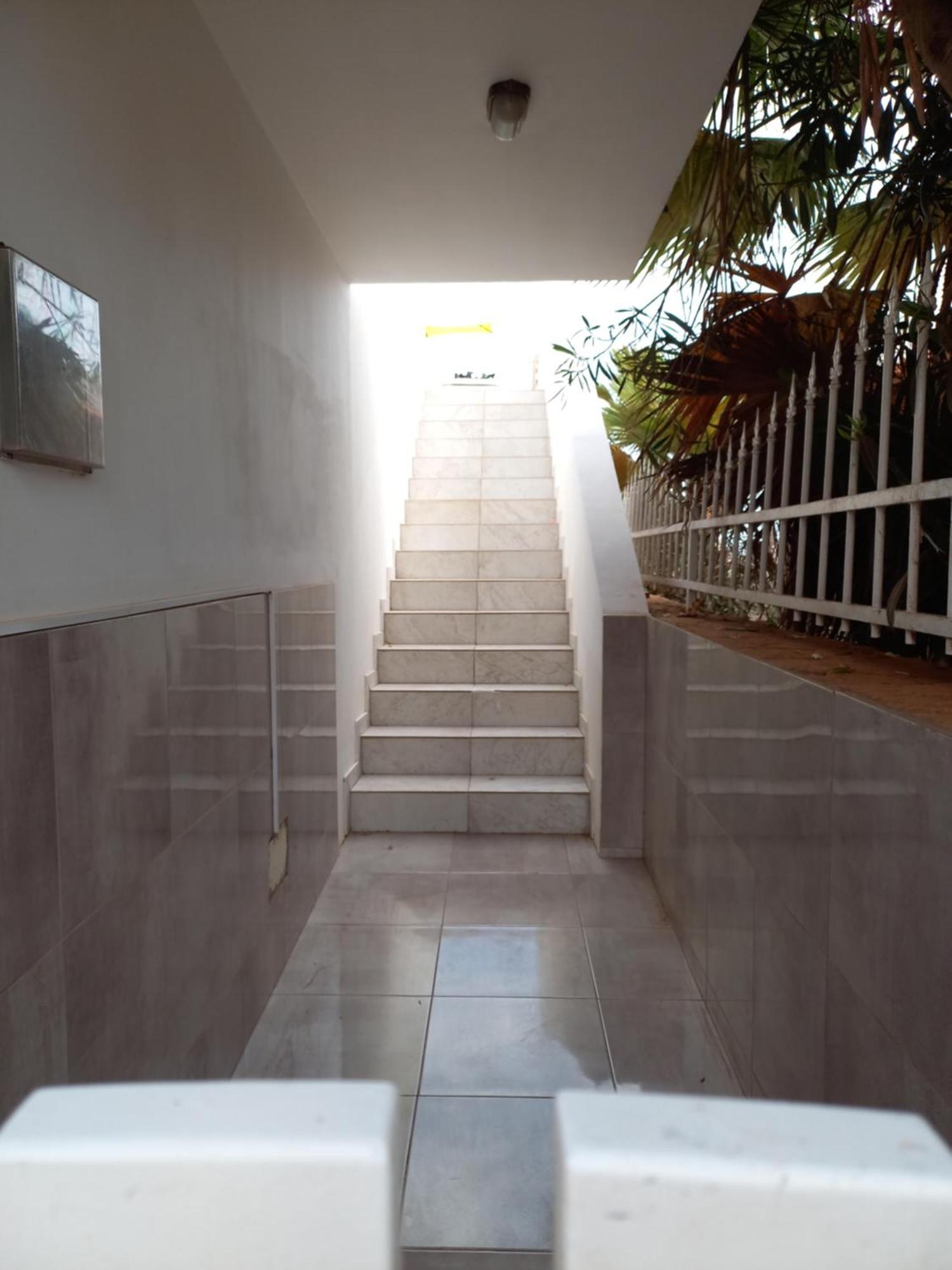 Vivenda Ronnie Apartment Beirona Luaran gambar