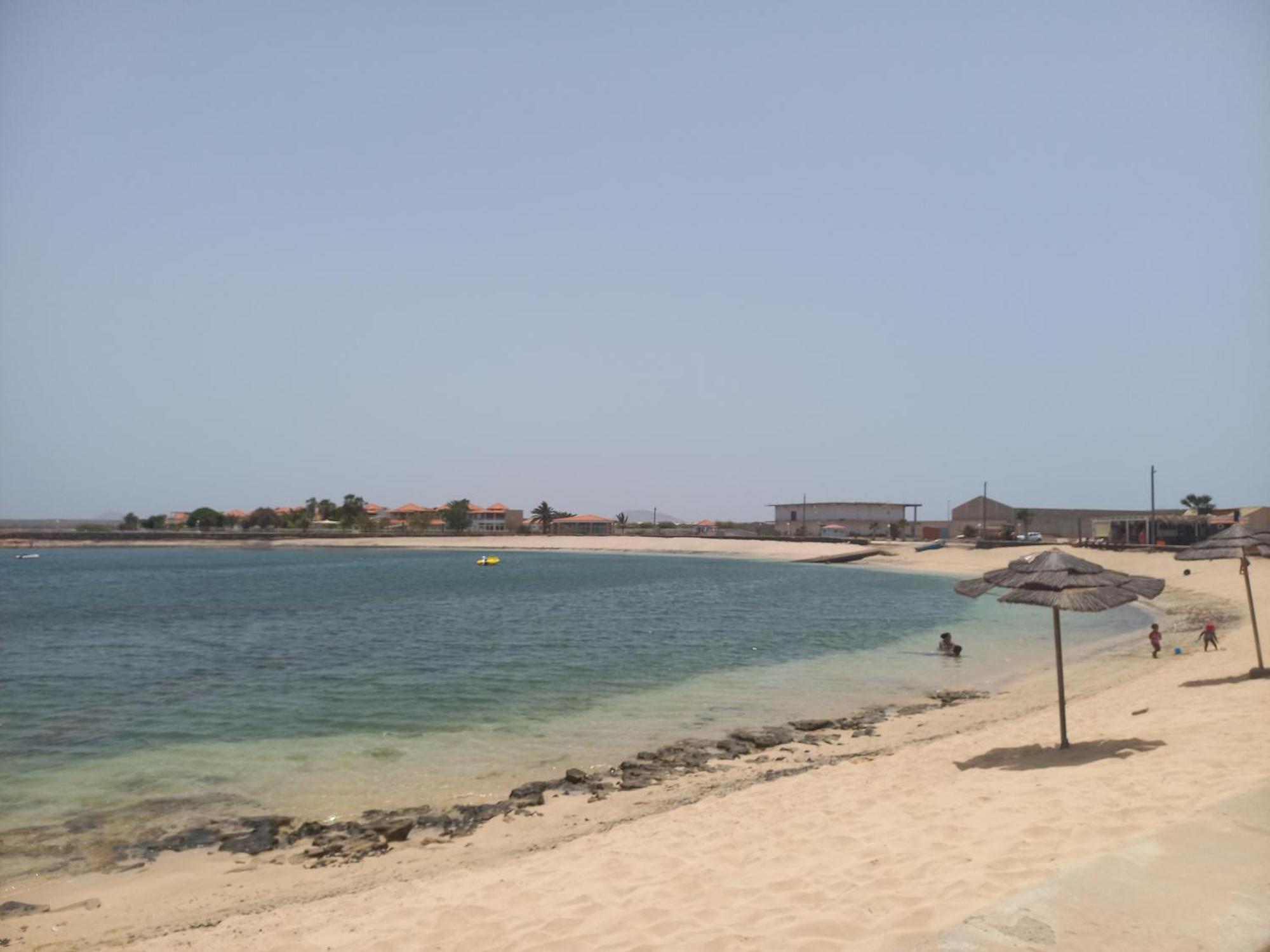 Vivenda Ronnie Apartment Beirona Luaran gambar